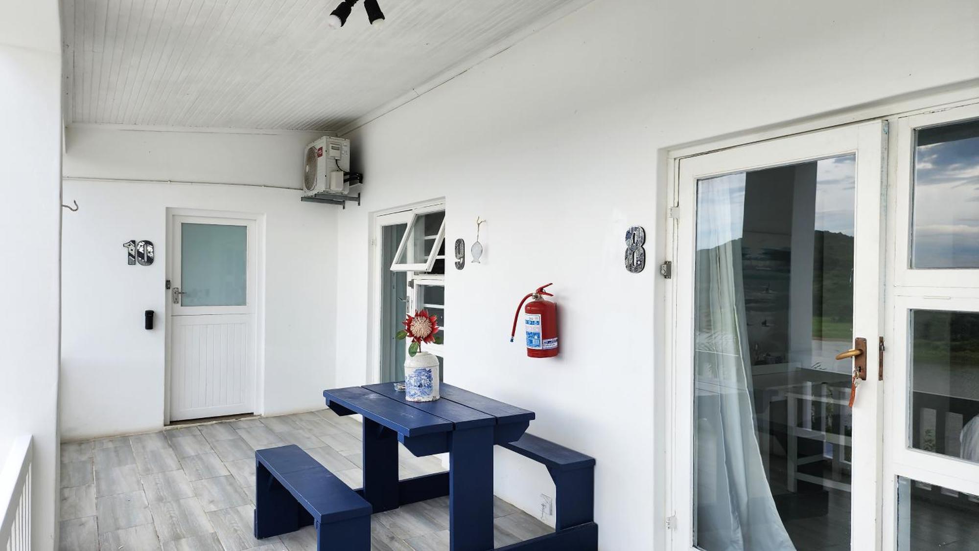 Blue'S Guest House - East London Bonza Bay Exterior photo